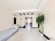 颐安花园西区中间楼层低密度有 户型方正 急 售