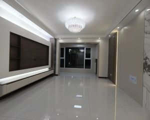 南北通透中房爱悦城鸿府4室2厅精装修