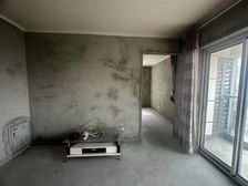 产权清晰 满五 楼龄新 南北通透 电梯房 大两居