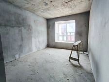 阳光嘉苑 双卫生间 高楼层采光充足 带电梯 交通便捷 满二