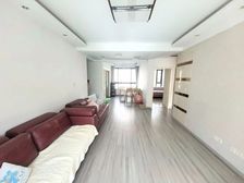 800 到地铁,南北通透 精装可拎包入住 满五 ,看房随时