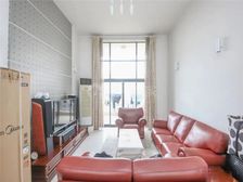 电梯次顶楼,小区花园位置,满五年只交契税,老业主诚售!