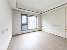 品质改善 路劲铂樾 洋房 湖塘核心位置 房东去外地了 着急卖