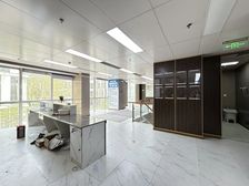 一拖二 牙科遗留 南向大窗 平层 业态不限 酒吧 美业 办公