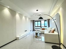 沙坪坝区 美的金科郡南区 三房 112万