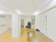 (楼间距非常宽 电梯房前面是多层)还是边套 拎包入住