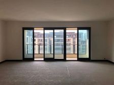 大学城 龙湖开元一期洋房三房230万