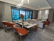 97万起买微店园精装大横厅 送车位和全屋索菲亚定制家具家电