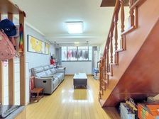 送阁楼 阁楼可住人 两房价格买三房实用面积