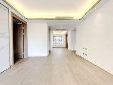 大华春和景明 平层4室 刚满2年 有钥匙 价格可谈