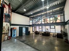 郞园创意总社1949独栋带精装550平米3元四面采光