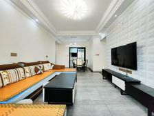 九龙坡区 春风与湖 来电还可以再少 10万 大3房 急售