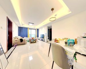 蓝光长岛国际三期 3室1厅 北