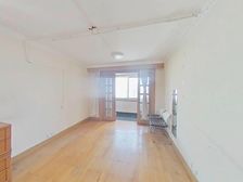 东安路地铁口,电梯次顶楼,南北通,板式户型,边套,有钥匙