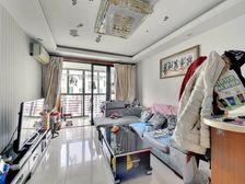 来了 06年次新小区 落地窗 精装修看房随时 满五年价格好谈
