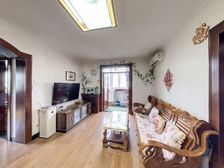 莹华里 业主急售三居室 中间楼层 全明格局 满五年