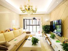 世茂东外滩88平大两房+世茂广场300米+配套成熟+房东急售