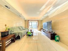 急售!正四房,看房有钥匙,有车位,家具家电齐全,采光好