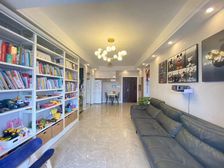 沙坪坝区 西永九号二期一组团 三房 79万