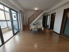 地铁房!次新小区!人车分流!复试房!精装!看房随时