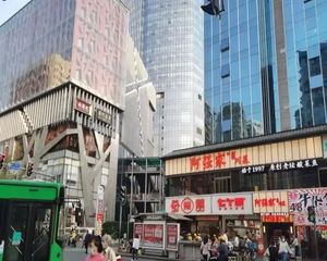 海珠区江南西路商业街餐饮商铺出售1780万年接近100万