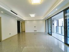 沙坪坝区 重庆融创文旅城曲水回萦 四房 162.7万