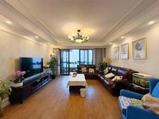 急!教科院大平层!客厅正带阳台!附带3个大阳台!拎包入住!