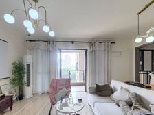 小区楼龄新近地铁户型实用,通透对流户型