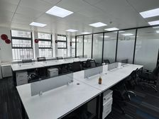 岗顶中辰大厦 正对电梯口 精装4+1格局 产证面积175方