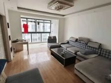 泰宸家园 121.63平3居 南向简装修 拎包入住