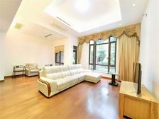 诺德安达旁,英伦典雅建筑。二期临河位置,花园200平。