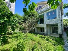 清水河畔【临河独栋别墅】200平花园,带车库可停3辆车