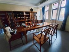 中央香榭(别墅) 楼龄新 朝南 车位充足 商业配套齐全