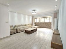 御泉山 4室2厅2卫 精装修 506万元