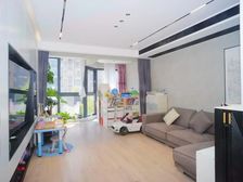 「醇熟内环·南北通透阳光两房·50%绿化覆盖率·宜居选择」