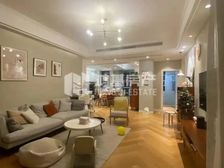 红谷滩 降价急售 豪华装修地铁口人民医院环抱