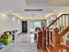 必看好房!鹿鸣苑联排别墅