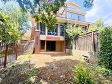 颐明园别墅 4室2厅4卫 毛坯 480万元 320平米