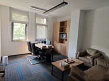 40平精装、两月免租,国资孵化器政策扶持