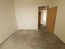 南桥 房龄新 购物方便 正南朝向 有电梯 医疗配套成熟