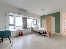 戛纳湾金棕榈 近地铁站 标准横厅套三 94.04平3居