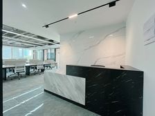 长江路188号德基大厦260 正对电梯口 全套家具 拎包办公