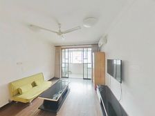 临丰小区华夏西校业主诚心出售 价格可谈 随时好看房