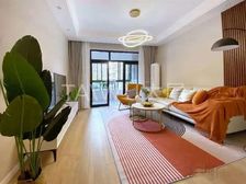 近地铁,精装修,拎包入住,满五,采光好,无遮挡,接受置换