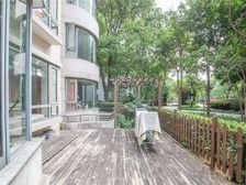 山水国际 3室2厅2卫 精装修 1350万元