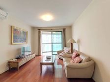 思南新苑思南路中高区2房 有车位 带11平大阳台 满五稅少