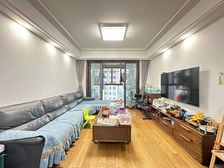 望园豪庭 停车方便 房龄新 医疗配套成熟 双卫生间 大两居