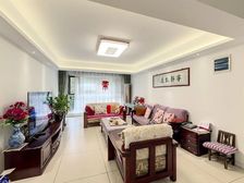 阅海万家E区 一楼 精装自住 有车位