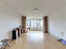 玺悦湾顶楼二期,楼栋位置好。价格合适诚心出售。