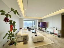 新出东边套视野一览无余升级装业主几乎没住过